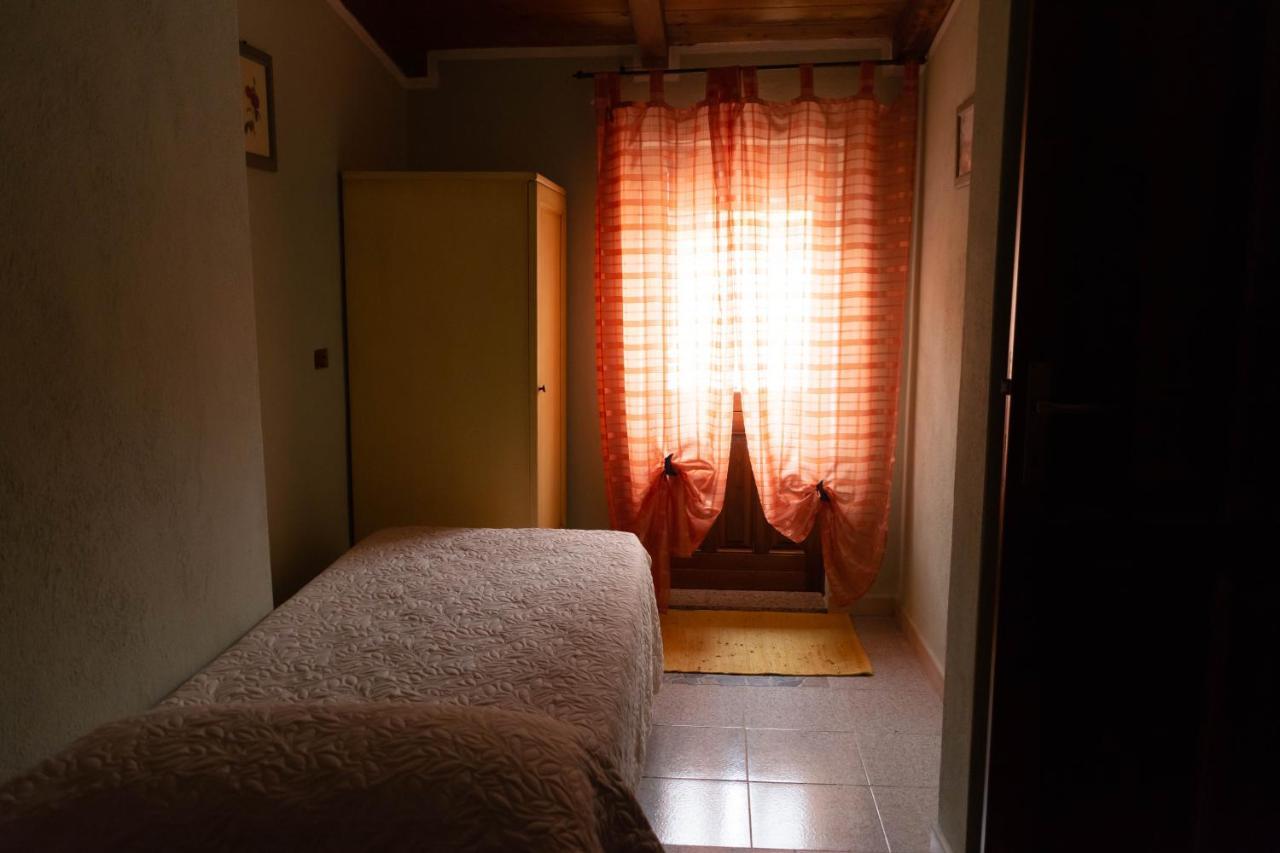 B&B Il Giardino Arbus Kültér fotó