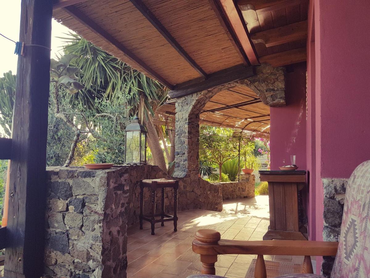 B&B Il Giardino Arbus Kültér fotó