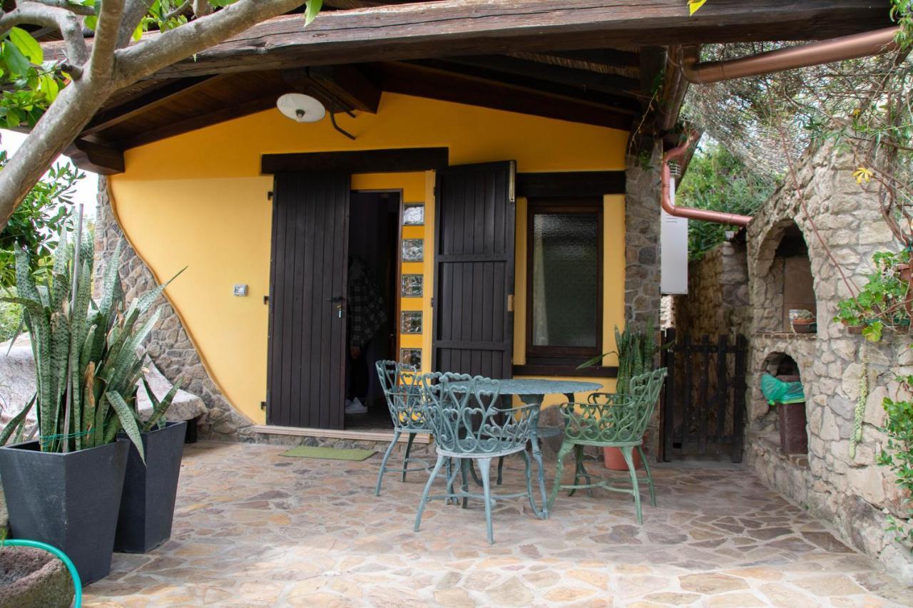 B&B Il Giardino Arbus Kültér fotó